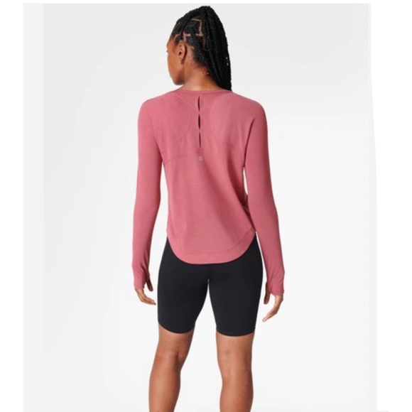 Sweaty Betty Breezy Long Sleeve T-Shirt in adventure Pink - Picture 3 of 9